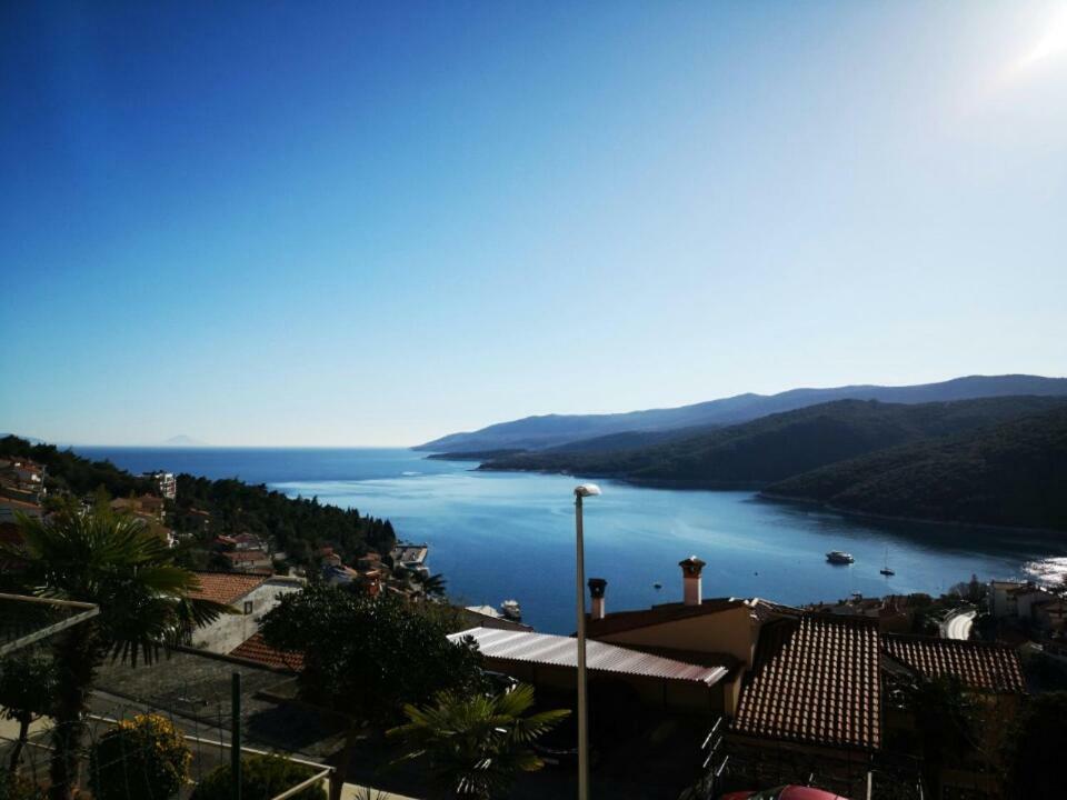Luxury 1 Bedroom Apartment In Rabac Kültér fotó