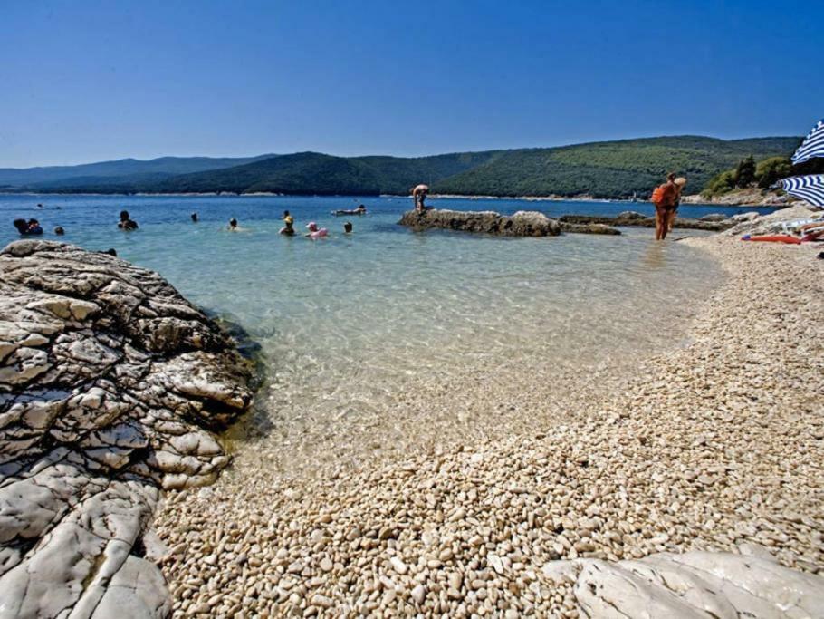 Luxury 1 Bedroom Apartment In Rabac Kültér fotó