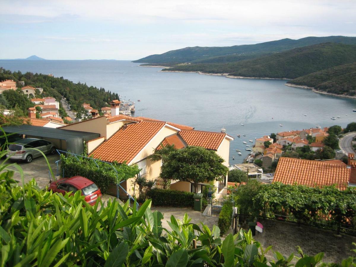 Luxury 1 Bedroom Apartment In Rabac Kültér fotó