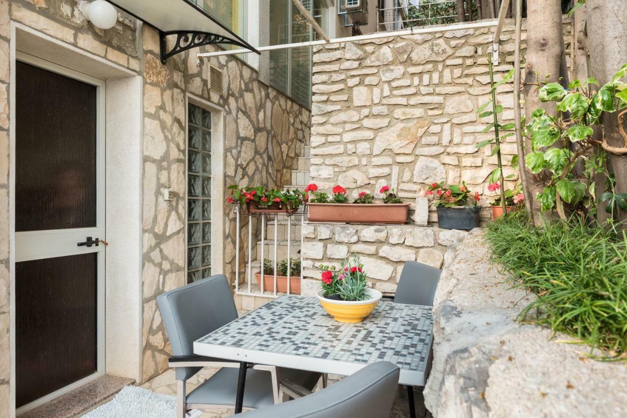 Luxury 1 Bedroom Apartment In Rabac Kültér fotó
